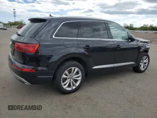 2019 Audi Q7 Premium Plus z VIN WA1LAAF75KD007438, wystawiony jako Copart lot #57358745 z przebiegiem 45 324 mil mil oraz Szkody całkowita. Historia ofert i sprzedaży dostępna na DreamBid. Obrazek 3.
