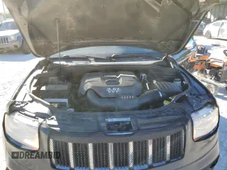 2013 Jeep Grand Cherokee Limited with VIN 1C4RJEBG2DC642672, listed as a Copart auction lot 87717305 with 253,878 mi miles and Salvage Title. Bid and sale history available at carsss.com. Image 13.