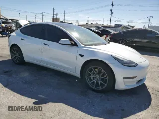2019 Tesla Model 3 Long Range with VIN 5YJ3E1EB1KF433510, listed as a Copart auction lot 47482225 with 111,352 mi miles and Salvage Title. Bid and sale history available at DreamBid. Image 4.