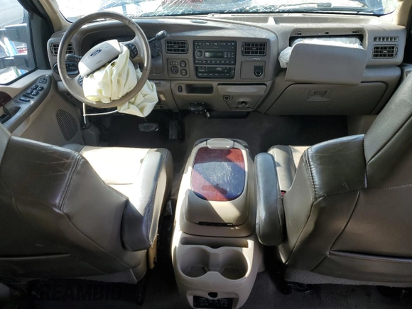 2004 Ford Excursion Eddie Bauer with VIN 1FMSU45P74ED41183, listed as a Copart auction lot 51973575 with 175,632 mi miles and Salvage Title. Bid and sale history available at DreamBid. Image 8.