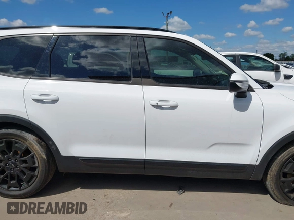2022 Kia Telluride EX z VIN 5XYP3DHC0NG267782, wystawiony jako IAAI lot #42230498 z przebiegiem 61 246 mil mil oraz . Historia ofert i sprzedaży dostępna na DreamBid. Obrazek 14.