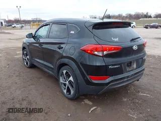 2016 Hyundai Tucson Limited z VIN KM8J3CA24GU110903, wystawiony jako IAAI lot #41149870 z przebiegiem 158 321 mil mil oraz . Historia ofert i sprzedaży dostępna na DreamBid. Obrazek 3.