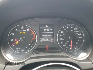 2017 Audi A3 Premium z VIN WAUAUGFFXH1056382, wystawiony jako Copart lot #56946195 z przebiegiem 162 612 mil mil oraz Szkoda całkowita • Salvage title. Historia ofert i sprzedaży dostępna na DreamBid. Obrazek 9.