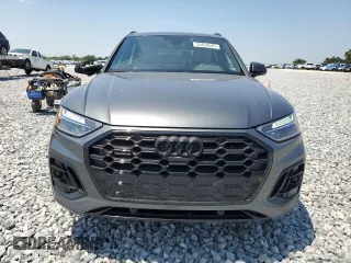 2024 Audi Q5 S line Premium Plus with VIN WA1EAAFY4R2015571, listed as a Copart auction lot 53454545 with 17,135 mi miles and Salvage Title. Bid and sale history available at carsss.com. Image 5.