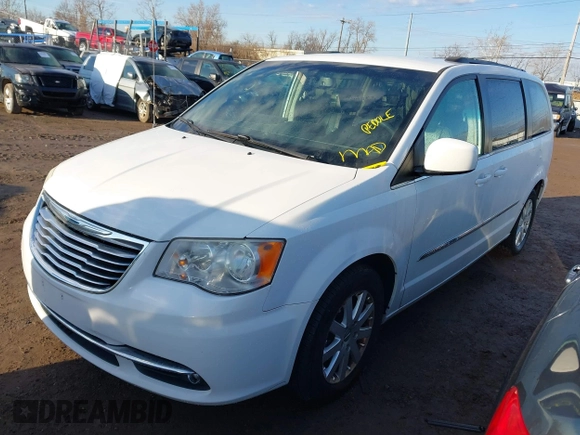 2014 Chrysler Town & Country Touring with VIN 2C4RC1BG5ER343804, listed as a IAAI auction lot 41647481 with 194,656 mi miles. Bid and sale history available at carsss.com. Image 2.