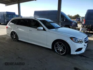 2014 Mercedes-Benz E 350 Luxury with VIN WDDHH8JB4EA899799, listed as a Copart auction lot 50536635 with 114,668 mi miles and Salvage Title. Bid and sale history available at DreamBid. Image 4.