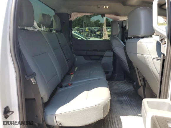 2023 Ford Super Duty F-250 SRW XL with VIN 1FT7W2BAXPED20714, listed as a Copart auction lot 68047344 with 9,981 mi miles and Salvage Title. Bid and sale history available at carsss.com. Image 10.
