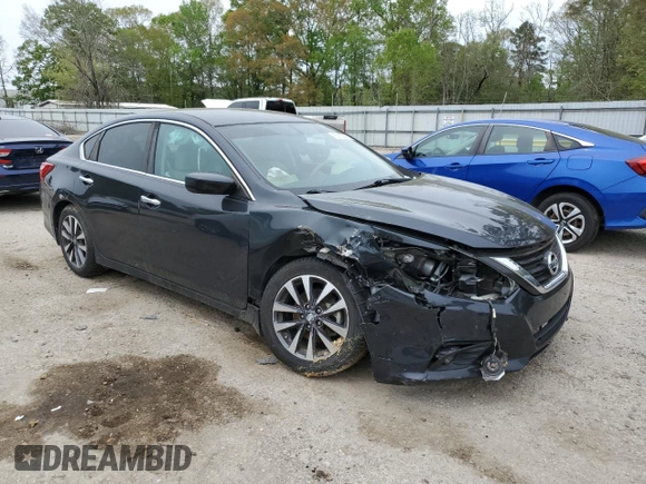 2017 Nissan Altima SL with VIN 1N4AL3AP9HC217524, listed as a Copart auction lot 50700475 with 52,739 mi miles and Salvage title. Bid and sale history available at DreamBid. Image 4.