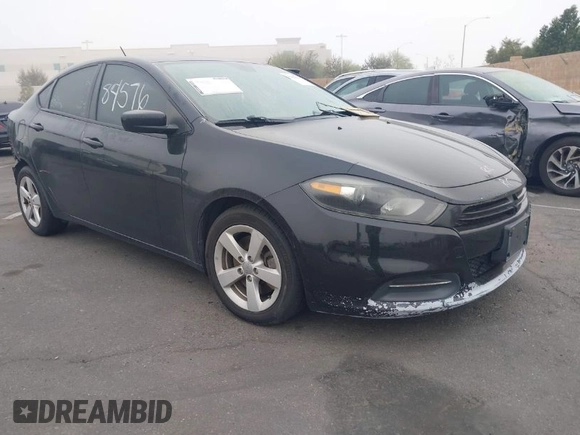 2015 Dodge Dart SXT z VIN 1C3CDFBBXFD319835, wystawiony jako IAAI lot #41884576 z przebiegiem 146 266 mil mil oraz . Historia ofert i sprzedaży dostępna na DreamBid. Obrazek 1.