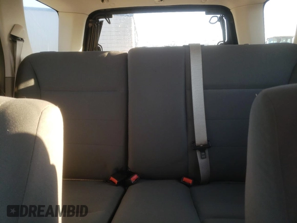 2009 Ford Escape XLS с VIN 1FMCU02729KA79471, выставлен на аукционе Copart как лот 46377415 с пробегом 138 016 миль миль и Списание • Salvage title. История ставок и продаж доступна на DreamBid. Изображение 10.