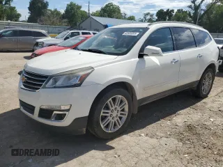 2015 Chevrolet Traverse LT z VIN 1GNKVGKD3FJ266772, wystawiony jako Copart lot #62685805 z przebiegiem 181 768 mil mil oraz Szkoda całkowita • Salvage title. Historia ofert i sprzedaży dostępna na DreamBid. Obrazek 1.