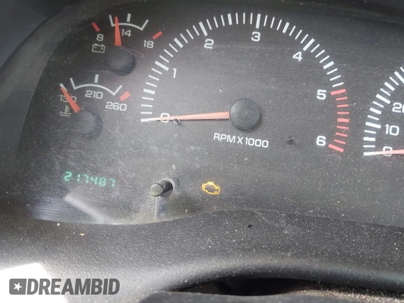 2002 Dodge 2500 z VIN 3B7KF23Z92M200971, wystawiony jako IAAI lot #41886859 z przebiegiem 217 487 mil mil oraz . Historia ofert i sprzedaży dostępna na DreamBid. Obrazek 7.