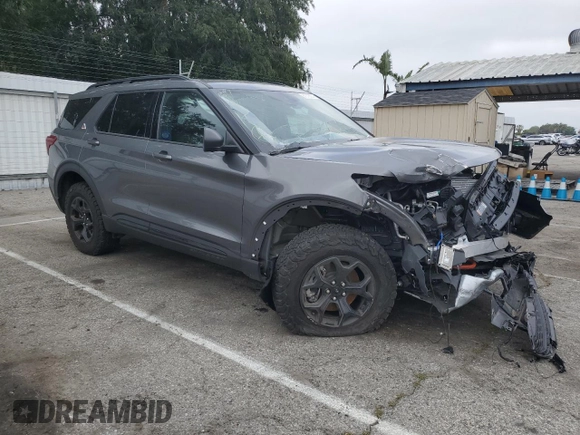 2023 Ford Explorer Timberline z VIN 1FMSK8JH5PGB61379, wystawiony jako Copart lot #87318674 z przebiegiem 8 943 mil mil oraz Szkoda całkowita • Salvage title. Historia ofert i sprzedaży dostępna na DreamBid. Obrazek 4.