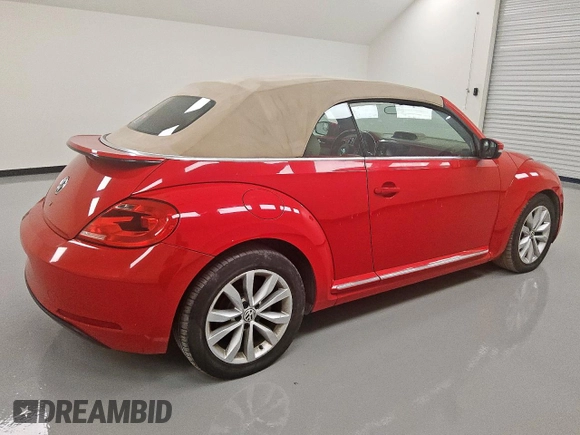 2013 Volkswagen Beetle 2.0L TDI w/Sound/Nav с VIN 3VW6L7AT0DM827922, выставлен на аукционе Copart как лот 59270675 с пробегом 139 246 миль миль и Чистый • Clean title. История ставок и продаж доступна на DreamBid. Изображение 3.