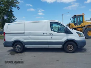 2015 Ford Transit Cargo with VIN 1FTNE1YM7FKA95206, listed as a IAAI auction lot 42083733 with 195,306 mi miles. Bid and sale history available at carsss.com. Image 13.