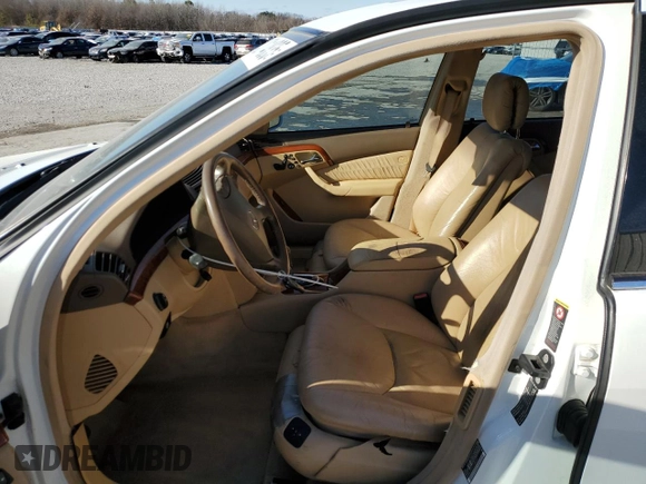 2001 Mercedes-Benz S-Class with VIN WDBNG70J51A188530, listed as a Copart auction lot 42014835 with 0 mi miles and Salvage Title. Bid and sale history available at carsss.com. Image 7.