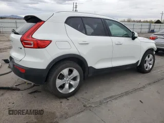 2020 Volvo XC40 Momentum with VIN YV4162UK2L2301157, listed as a Copart auction lot 50737225 with 45,666 mi miles and Salvage Title. Bid and sale history available at DreamBid. Image 3.
