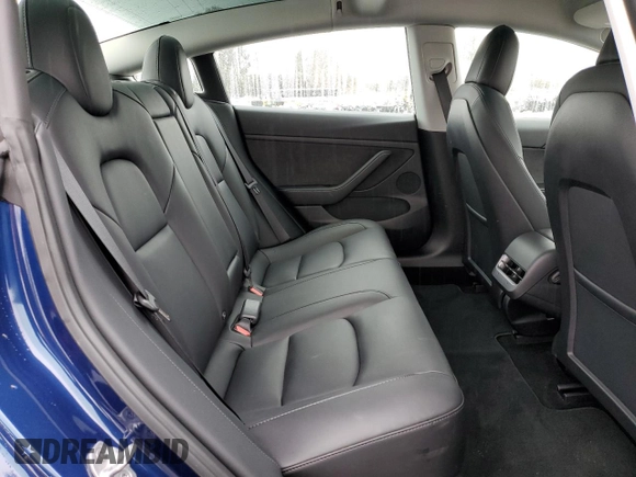 2023 Tesla Model 3 Performance z VIN 5YJ3E1EC8PF461353, wystawiony jako Copart lot #45044865 z przebiegiem 32 324 mil mil oraz Szkoda całkowita • Salvage title. Historia ofert i sprzedaży dostępna na DreamBid. Obrazek 10.