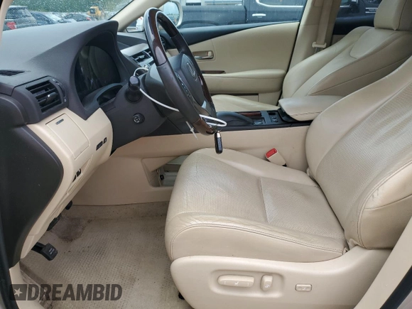 2013 Lexus RX 350 z VIN 2T2ZK1BA8DC129205, wystawiony jako Copart lot #59972385 z przebiegiem 103 760 mil mil oraz Szkoda całkowita • Salvage title. Historia ofert i sprzedaży dostępna na DreamBid. Obrazek 7.