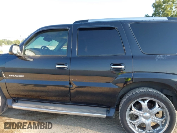 2004 Cadillac Escalade z VIN 1GYEK63N94R135094, wystawiony jako IAAI lot #40358925 z przebiegiem 223 977 mil mil oraz . Historia ofert i sprzedaży dostępna na DreamBid. Obrazek 14.