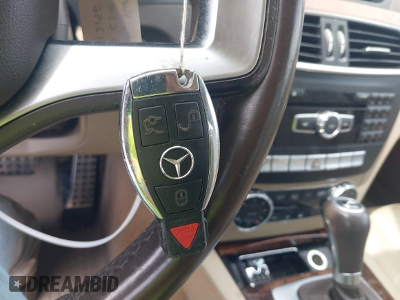 2013 Mercedes-Benz C 300 Sport with VIN WDDGF8AB4DR290813, listed as a IAAI auction lot 42092649 with 79,210 mi miles and . Bid and sale history available at DreamBid. Image 11.