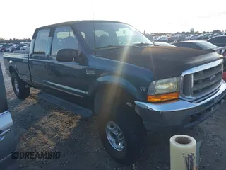 1999 Ford F-350 XL with VIN 1FTSW31F1XEB22570, listed as a IAAI auction lot 40794596 with 244,709 mi miles and . Bid and sale history available at DreamBid. Image 1.