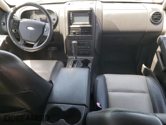 2007 Ford Explorer Sport Trac Limited с VIN 1FMEU33877UB31535, выставлен на аукционе Copart как лот 56791175 с пробегом Не указан миль и Чистый • Clean title. История ставок и продаж доступна на DreamBid. Изображение 8.