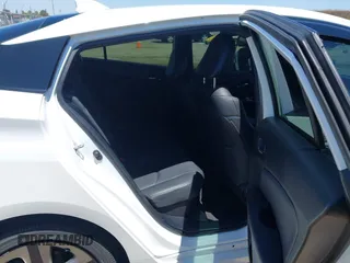 2021 Toyota Prius L Eco с VIN JTDKAMFU5M3142128, выставлен на аукционе IAAI как лот 42481468 с пробегом 28 152 миль миль и . История ставок и продаж доступна на DreamBid. Изображение 8.