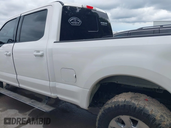 2018 Ford F-250 XL with VIN 1FT7W2BT6JEB18283, listed as a IAAI auction lot 42363824 with 175,244 mi miles and . Bid and sale history available at DreamBid. Image 14.