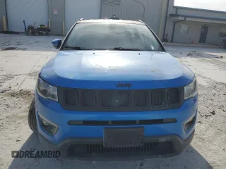 2019 Jeep Compass Altitude with VIN 3C4NJCBB8KT692274, listed as a Copart auction lot 49215135 with 84,503 mi miles and Salvage title. Bid and sale history available at DreamBid. Image 5.