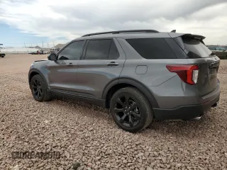 2023 Ford Explorer ST-Line with VIN 1FMSK7KHXPGA98224, listed as a Copart auction lot 52722685 with 32,773 mi miles and Salvage Title. Bid and sale history available at carsss.com. Image 2.