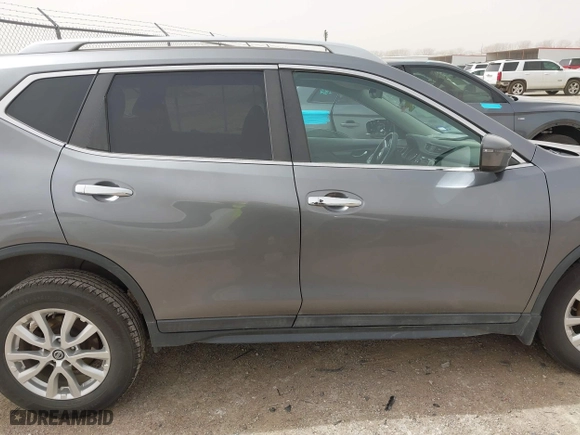 2018 Nissan Rogue S with VIN 5N1AT2MV5JC714196, listed as a IAAI auction lot 41792942 with 95,637 mi miles. Bid and sale history available at carsss.com. Image 13.