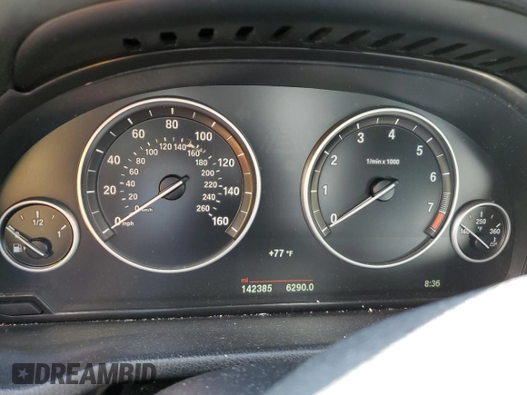 2015 BMW X4 xDrive28i with VIN 5UXXW3C51F0M89005, listed as a Copart auction lot 57392984 with 142,385 mi miles. Bid and sale history available at carsss.com. Image 9.