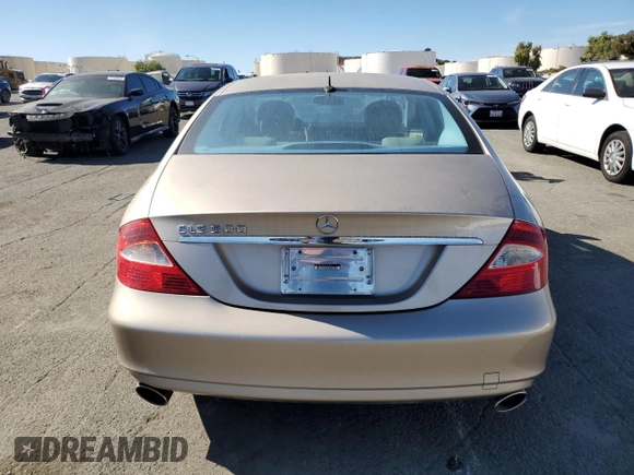 2006 Mercedes-Benz CLS 500 with VIN WDDDJ75X06A037295, listed as a Copart auction lot 77282044 with 171,291 mi miles and Clean Title. Bid and sale history available at DreamBid. Image 6.