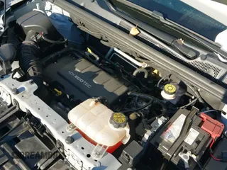 2019 Chevrolet Trax LT с VIN KL7CJPSB8KB757038, выставлен на аукционе IAAI как лот 43048204 с пробегом 65 486 миль миль и . История ставок и продаж доступна на DreamBid. Изображение 20.