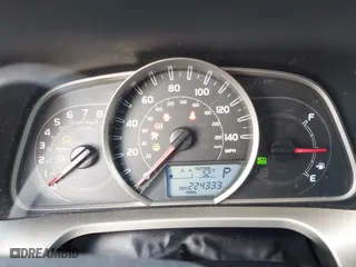 2015 Toyota RAV4 XLE with VIN JTMWFREV5FJ036366, listed as a IAAI auction lot 41719264 with 224,333 mi miles. Bid and sale history available at carsss.com. Image 16.