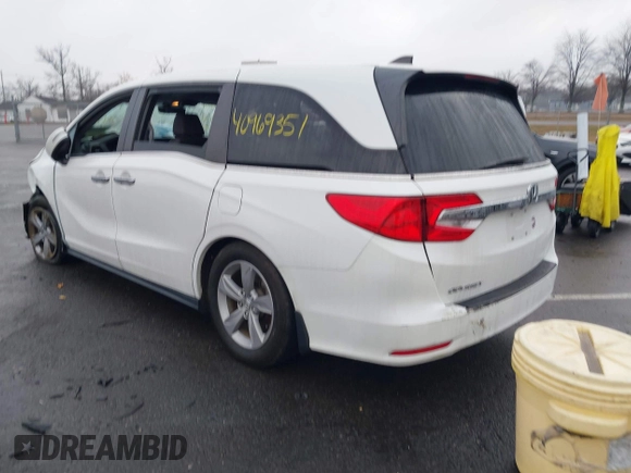2020 Honda Odyssey EX-L with VIN 5FNRL6H78LB031411, listed as a IAAI auction lot 41027726 with 55,586 mi miles. Bid and sale history available at carsss.com. Image 3.