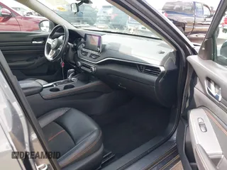 2021 Nissan Altima 2.5 SR with VIN 1N4BL4CV5MN305099, listed as a IAAI auction lot 41669894 with 97,251 mi miles. Bid and sale history available at carsss.com. Image 5.