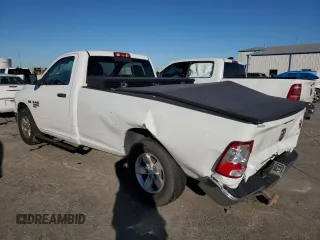 2020 Ram 1500 Tradesman z VIN 3C6JR6DT0LG138856, wystawiony jako Copart lot #81041414 z przebiegiem 55 137 mil mil oraz Szkoda całkowita • Salvage title. Historia ofert i sprzedaży dostępna na DreamBid. Obrazek 2.