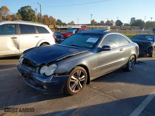 2006 Mercedes-Benz CLK-Class 3.5L with VIN WDBTJ56J86F178363, listed as a IAAI auction lot 40697786 with 139,953 mi miles. Bid and sale history available at carsss.com. Image 17.