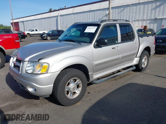 2004 Ford Explorer Sport Trac XLS z VIN 1FMDU77K74UB69268, wystawiony jako IAAI lot #42055157 z przebiegiem 127 573 mil mil oraz . Historia ofert i sprzedaży dostępna na DreamBid. Obrazek 17.
