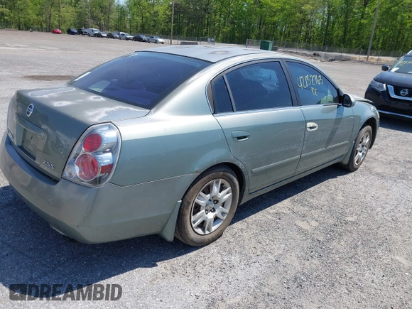 2005 Nissan Altima SL z VIN 1N4AL11D05N911352, wystawiony jako IAAI lot #42132763 z przebiegiem Nie podano mil oraz . Historia ofert i sprzedaży dostępna na DreamBid. Obrazek 4.