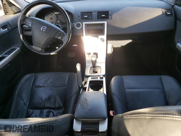 2011 Volvo S40 with VIN YV1672MS2B2538956, listed as a Copart auction lot 89078845 with 172,865 mi miles and Salvage Title. Bid and sale history available at carsss.com. Image 8.