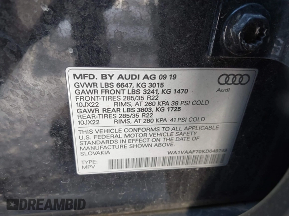2019 Audi Q7 Prestige with VIN WA1VAAF70KD049749, listed as a IAAI auction lot 41553368 with 88,621 mi miles. Bid and sale history available at carsss.com. Image 9.