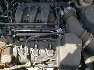 2018 Ford Explorer Limited z VIN 1FM5K7F89JGC26970, wystawiony jako Copart lot #60675165 z przebiegiem 90 985 mil mil oraz Czysty tytuł • Clean title. Historia ofert i sprzedaży dostępna na DreamBid. Obrazek 14.