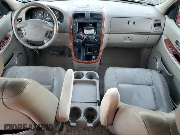 2005 Kia Sedona LX with VIN KNDUP132656725025, listed as a Copart auction lot 41702915 with 158,114 mi miles and Salvage Title. Bid and sale history available at carsss.com. Image 8.