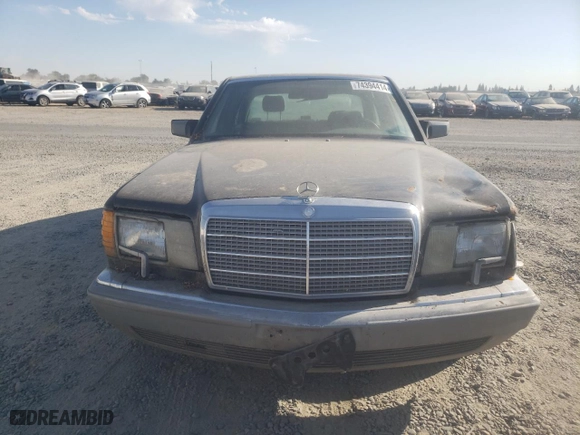 1988 Mercedes-Benz 420 Series 420SEL with VIN WDBCA35D5JA388327, listed as a Copart auction lot 74394414 with NaN miles and Salvage Title. Bid and sale history available at carsss.com. Image 5.