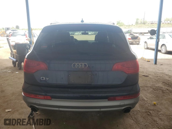 2013 Audi Q7 Premium Plus z VIN WA1LGBFE1DD001013, wystawiony jako Copart lot #56891555 z przebiegiem 126 943 mil mil oraz Szkoda całkowita • Salvage title. Historia ofert i sprzedaży dostępna na DreamBid. Obrazek 6.