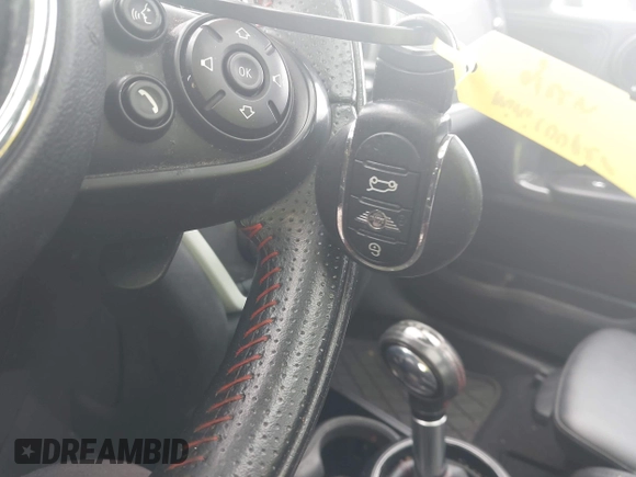 2019 MINI Countryman Cooper S z VIN WMZYT5C5XK3G94330, wystawiony jako IAAI lot #42310854 z przebiegiem 64 396 mil mil oraz . Historia ofert i sprzedaży dostępna na DreamBid. Obrazek 11.
