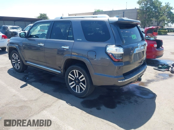 2017 Toyota 4Runner SR5 z VIN JTEBU5JR6H5417298, wystawiony jako IAAI lot #42464895 z przebiegiem 144 266 mil mil oraz . Historia ofert i sprzedaży dostępna na DreamBid. Obrazek 3.